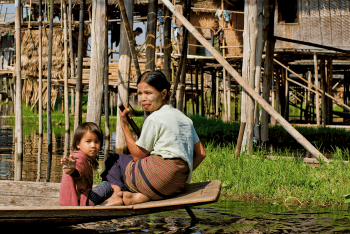 Inle Lake woman and child