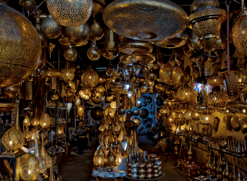 Marrakech medina lamp-shop